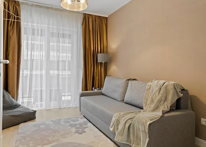 Happy Apartment